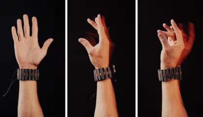Meta Is Developing a Gesture-Controlled Wristband That Lets You Write in the Air - ctrlf5