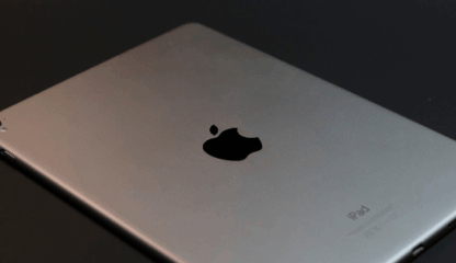 Apple to Power Next-Gen Siri with Custom Google Gemini AI Model in $1 Billion Deal - ctrlf5